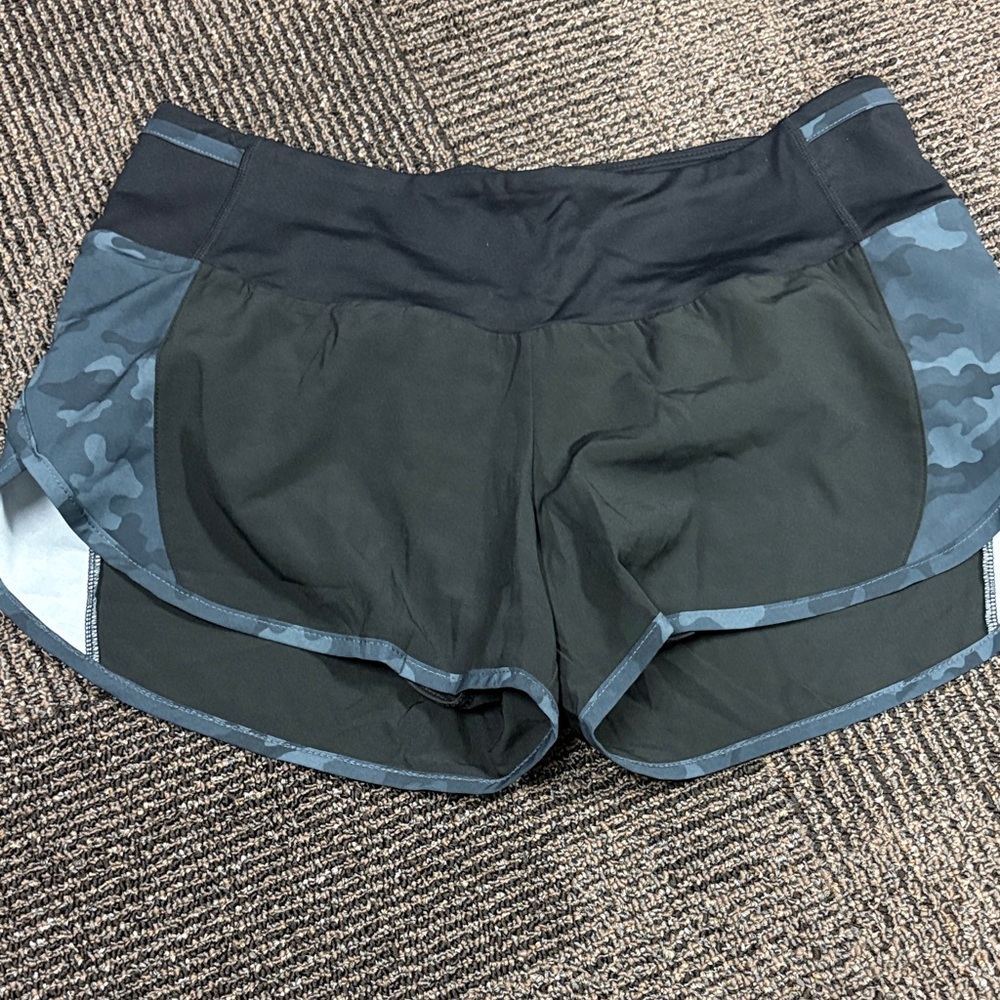 Camo Black Women's Athletic Shorts